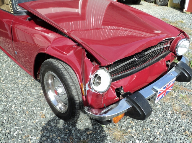 TR6 Collision_2
