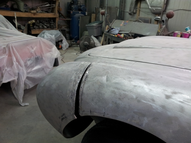 Aston-Martin DB5_25