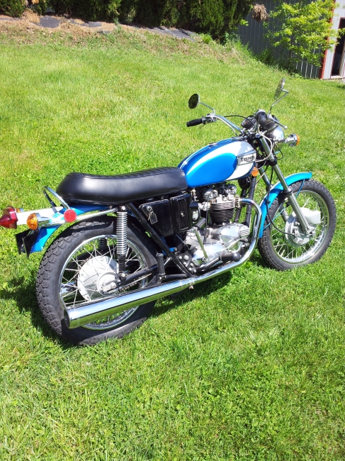 Triumph 650 TR6R