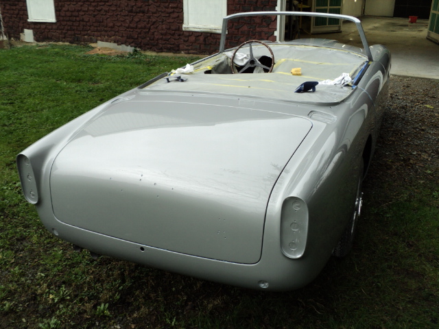 AstonMartinPaint_7
