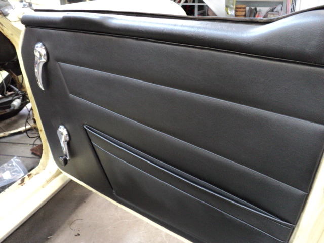 TR6 eng and detail_6